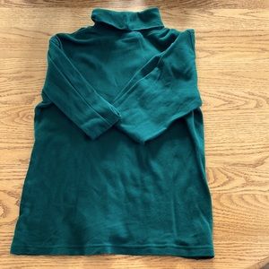 Col roulé vert forêt